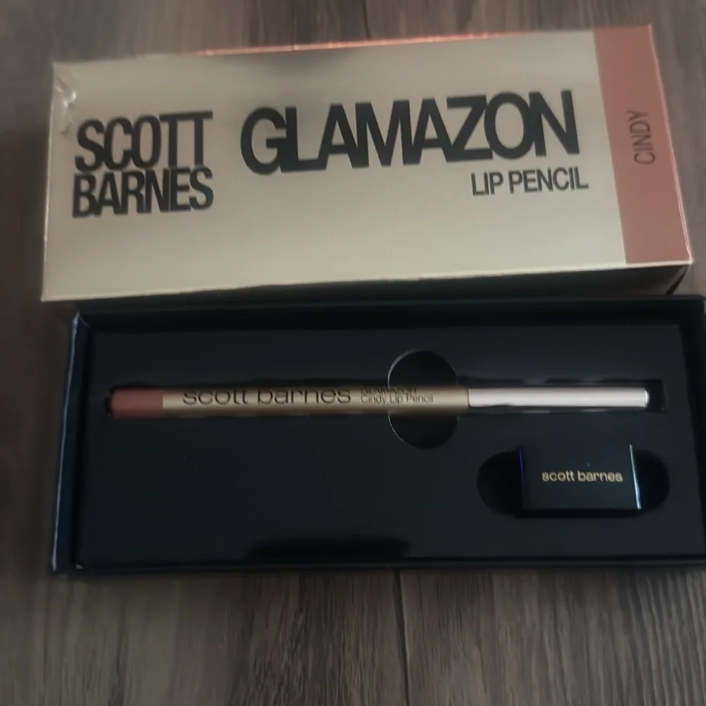Scott Barnes Glamazon Lip Pencil
